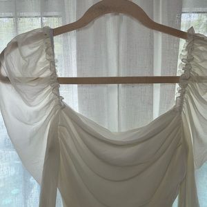 white puff sleeve dress